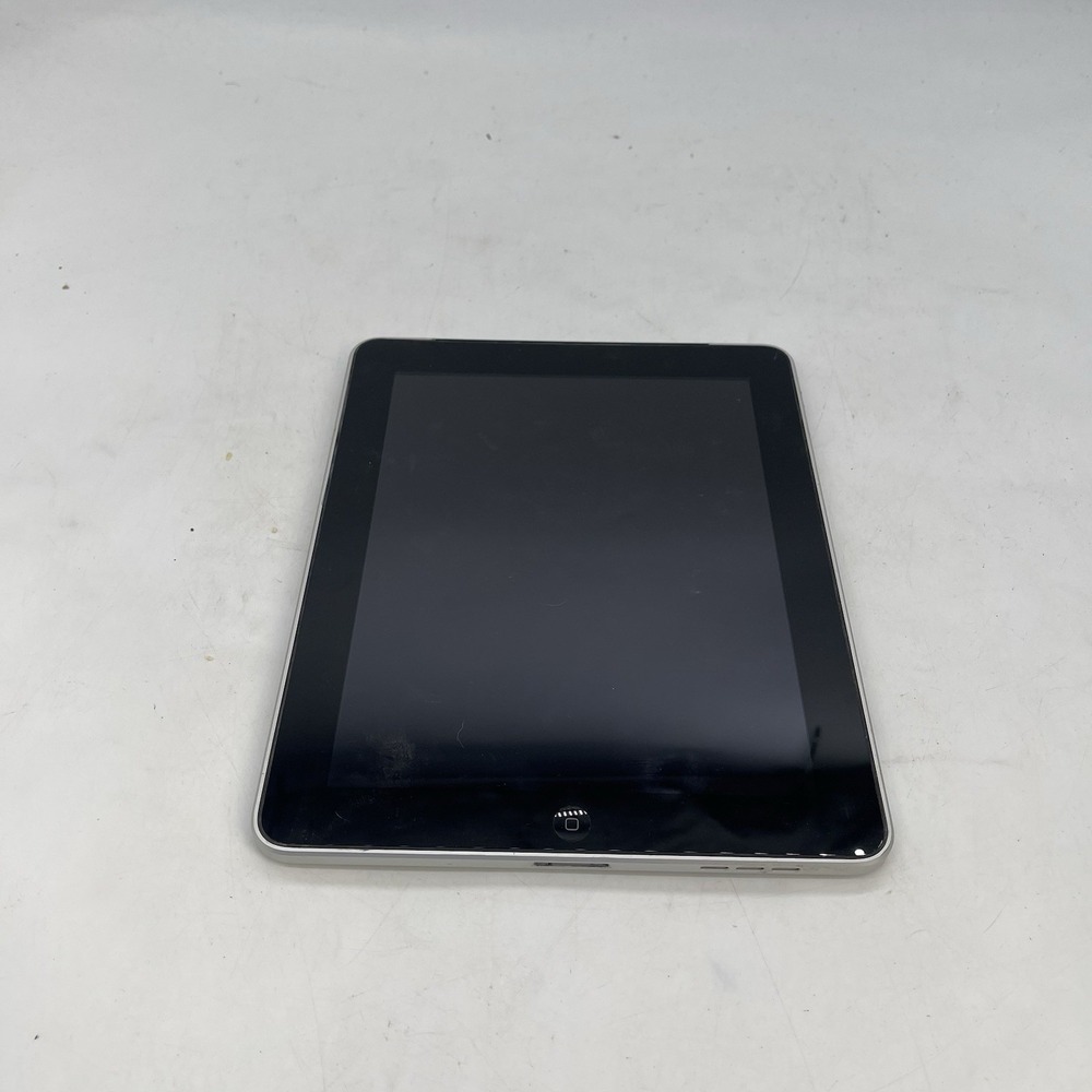 Apple iPad Model A1337 16 GB Space Grey 1st Generation For Repair